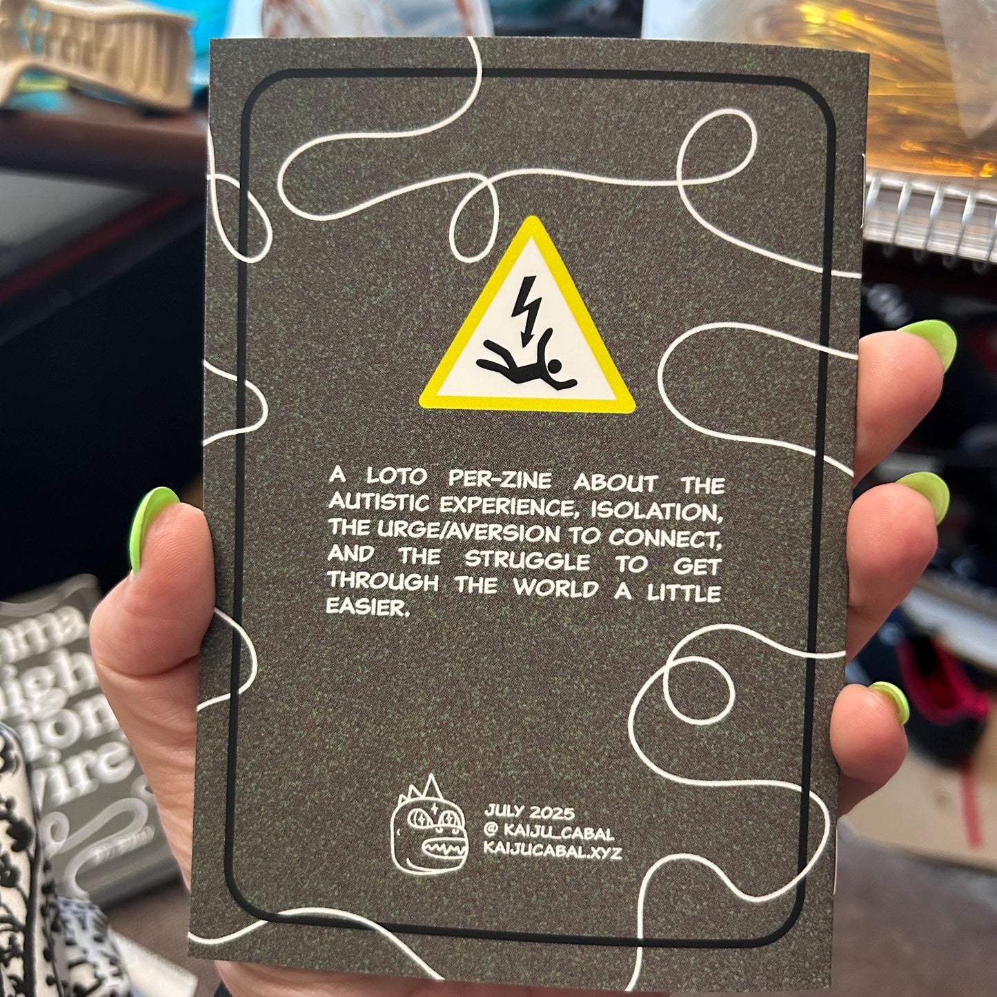 imma high tension wire: perzine about late diagnosed autism